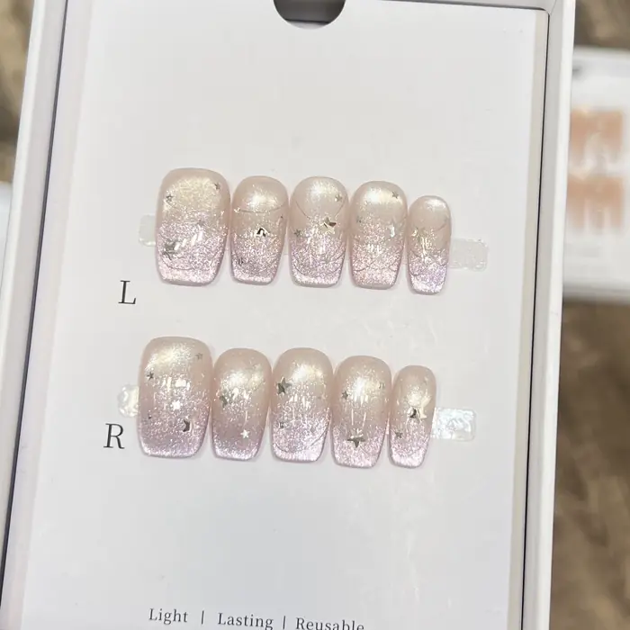 Image de Ongles Faux Mi-Longs Œil de Chat Rose - Style Été