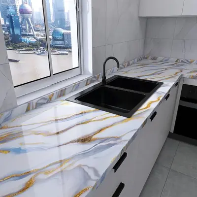 Image de Film Adhésif Marbre pour Cuisine - Rénovation Rapide & Élégante