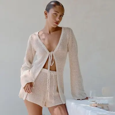 Image de Ensemble de plage femme 2 pièces haut + short taille haute