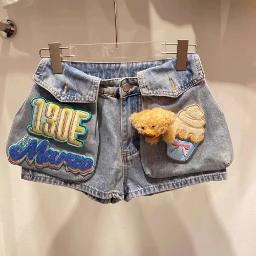 Image of Design 3d Bear Velcro Design Denim Shorts Women's Summer New Loose Jeans Hot Pants