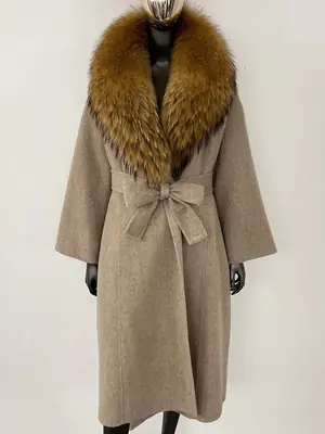 Image de Manteau Fourrure Véritable Femme - Col Renard Naturel & Capuche
