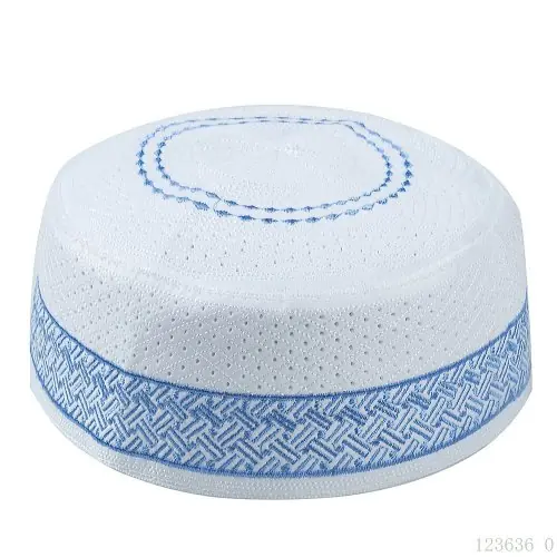 Image de Chapeau de Prière Homme - Broderie Coton