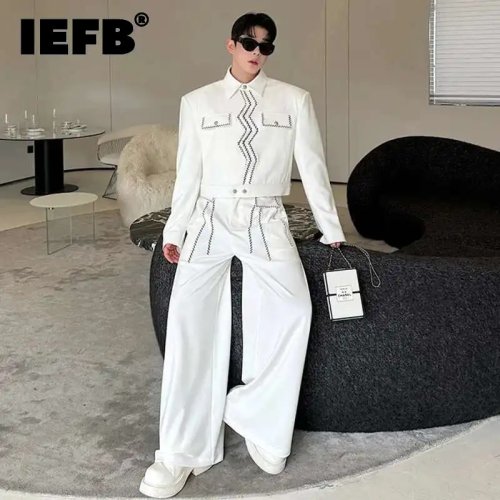 Image of Korean-Style Men's Two-Piece Set: Wavy Bright Line Embroidery Single-Breasted Short Jacket with Straight Casual Wide-Leg Pants