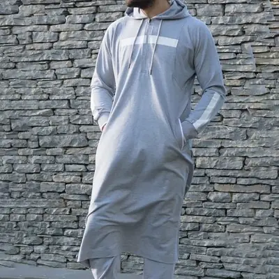 Image de Robe Arabesque Homme - Capuche & Cordon de Serrage