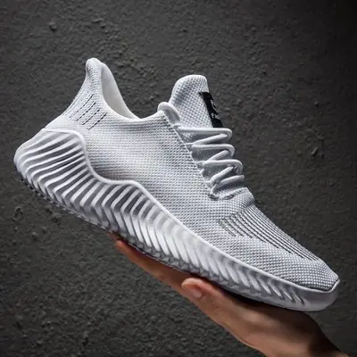 Image de Baskets Homme Légères & Respirantes - Blanc Tendance
