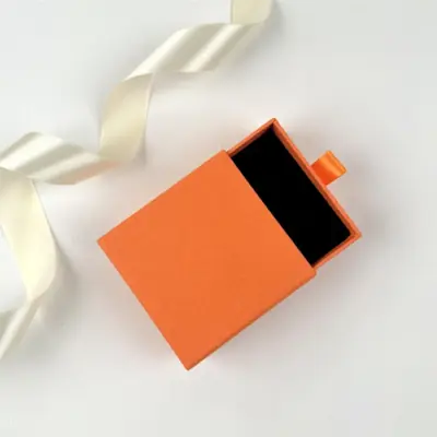 Image de Boîte à Bijoux Personnalisée avec Tiroir en Éponge