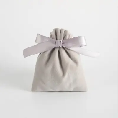 Image de Pochettes Velours Beige - Lot de 5 pour Bijoux & Cadeaux