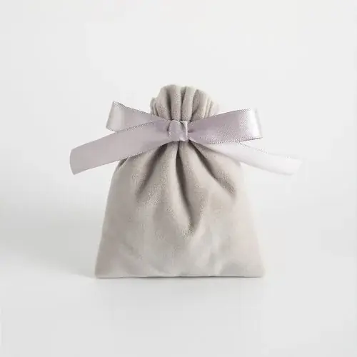 Image de Pochettes Velours Beige - Lot de 5 pour Bijoux & Cadeaux