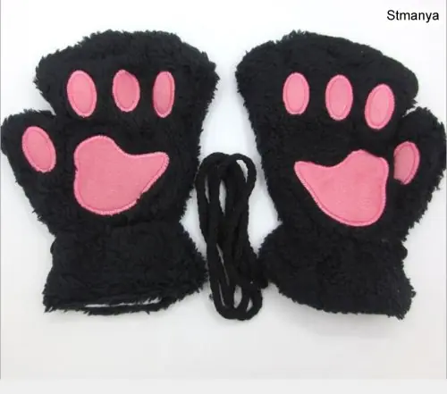 Image de Mitaines Peluche Pattes de Chat - Mignonnes & Chaudes
