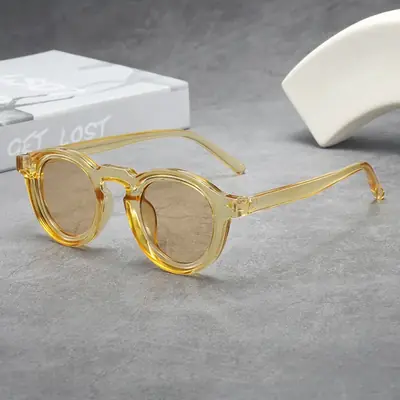 Image de Lunettes de Soleil Rétro Mini Monture - Style & Protection UV