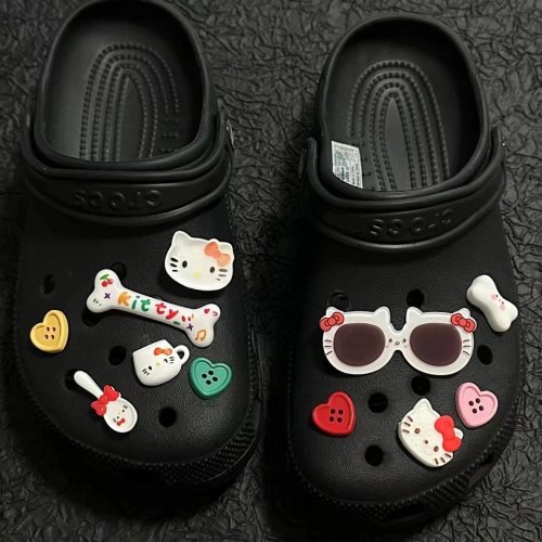 Immagine di Occhiali da Sole Estivi con Motivo Gattino Carino e Decorazione a Forma di Cuore Pulsante con Fiore di Dopamina – Accessorio Personalizzabile Fai Da Te per Scarpe