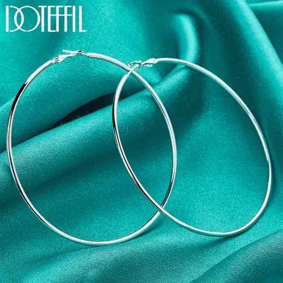 Image de Boucles d'oreilles rondes en argent sterling 925 - Élégance intemporelle