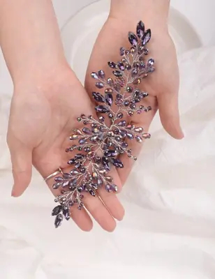 Image de Bandeau de Mariée Élégant avec Strass et Cristaux