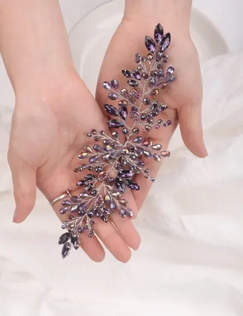 Image de Bandeau de Mariée Élégant avec Strass et Cristaux