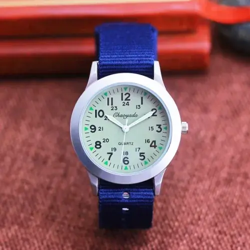 Image de Montre 24h Chaoyada pour Enfants et Ados - Style Mode & Respirante