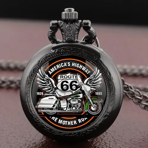 Image de Montre de Poche Vintage avec Dôme en Verre - Style Moto & Chiffres Arabes