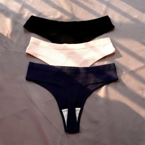 Schwarz rosa marineblau