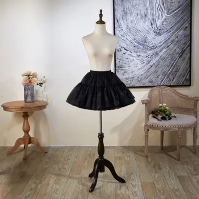 Image de Jupon Lolita Noir 35cm - Jupe Désossée Douce & Élégante