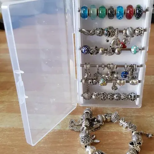 Image de Boîte de Rangement Acrylique pour Perles à Breloques