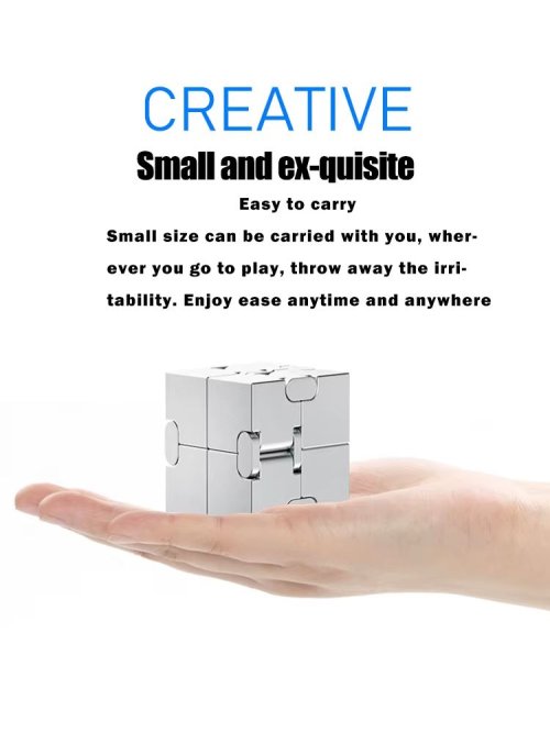 Immagine di Cubo Magico in Metallo – Giocattolo Antistress Portatile