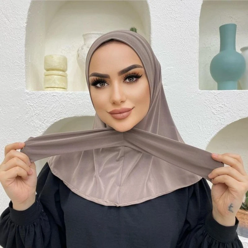 Image of Comfortable Full-Cover Hijab Undercap with Snap Fastener – Breathable Muslim Women's Head Wrap for Daily Wear and Prayer