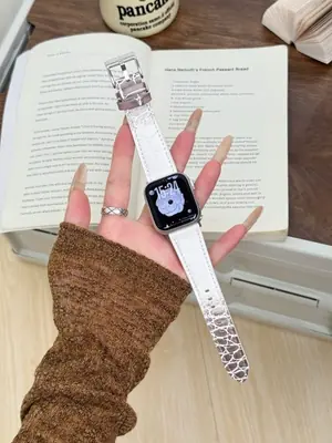 Image de Bracelet Cuir Élégant pour Apple Watch