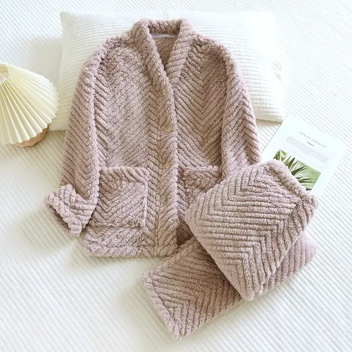 Image de Pyjama Flanelle Doux & Chaud - Hiver 2026
