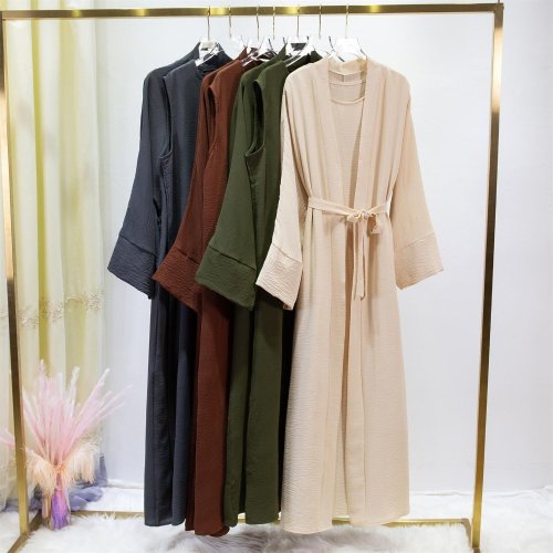 Afbeelding van Elegante Moslim Jilbab Set met Losse Abaya Vest en Mouwloze Inner Jurk – Gebedskleding met Riem voor Vrouwen