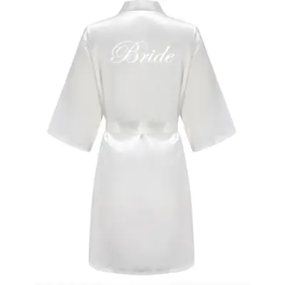 Image de Peignoir de Mariée en Satin Soie - Élégant & Raffiné