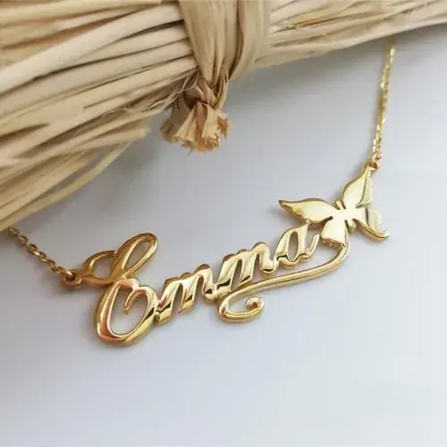 Image de Collier Personnalisé Papillon - Cadeau Unique pour Femmes & Filles