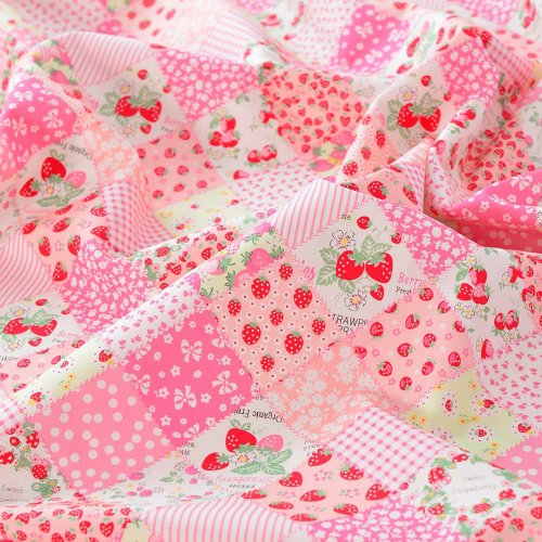 Imagen de Tela de Algodón Orgánico 145x50 cm con Estampado Floral de Fresas – Ideal para Pijamas a Juego Madre e Hijo y Bolsa de Compras Reutilizable