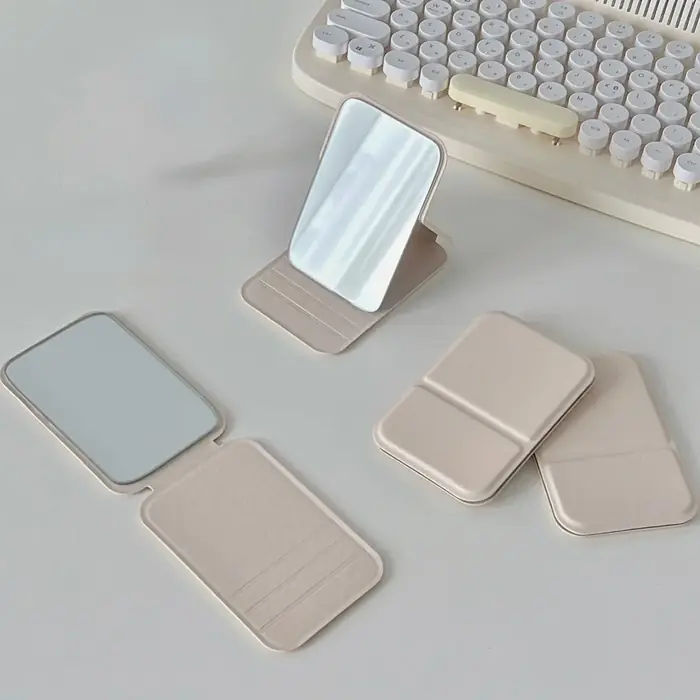 Image de Miroir de Maquillage Portable en Cuir PU - Compact & Pliable