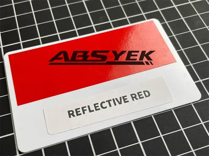 Réfléchissant rouge
