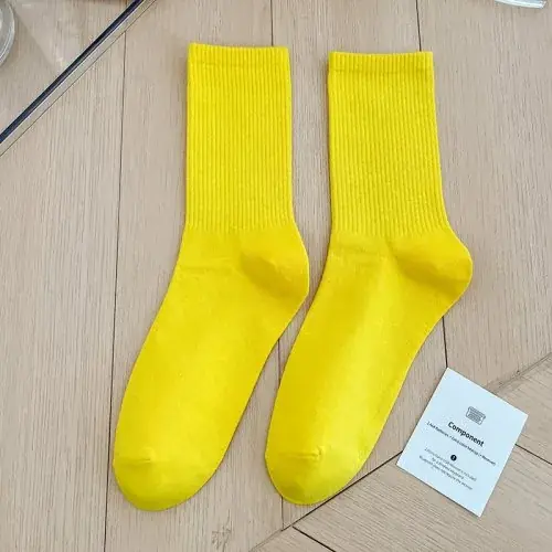 Amarillo brillante