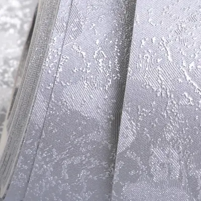 Image de Papier Peint Luxe Or & Argent - Décoration Murale Élégante