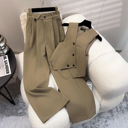 Imagen de Conjunto Elegante de Dos Piezas para Mujer