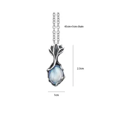 Image de Pendentif Lune Artificielle Vintage - Collier Boho Élégant