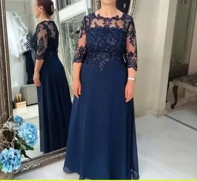 Image de Robe Maman de Mariée Bleu Marine - Élégance & Raffinement