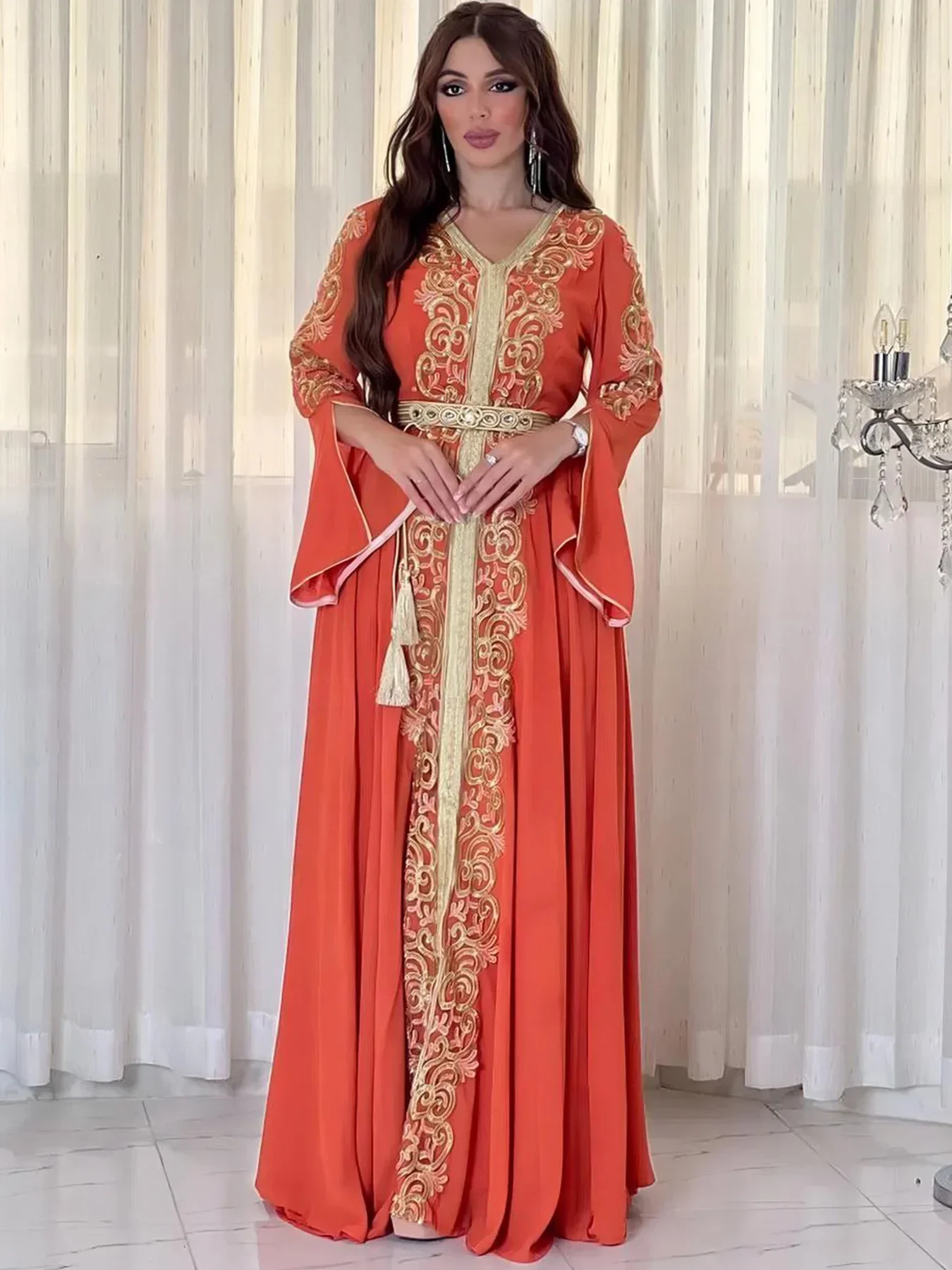 Afbeelding van Eid Moslim Feestjurk voor Vrouwen Abaya Emboridery Jalabiya Marokko Jurken Abaya Kaftan Abaya Islam Vestidos Arabische Lange Gewaad