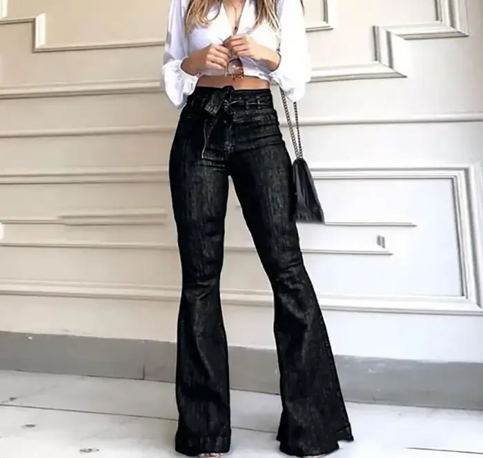 Image de Jeans Évasés Femme Taille Haute - Style Streetwear