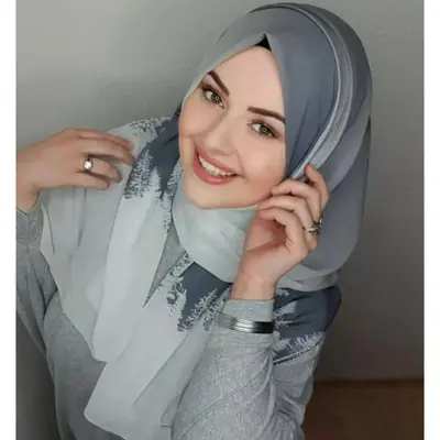 Image de Abaya & Hijab Élégants pour Femmes Musulmanes