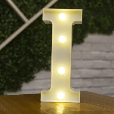 Image de Lumières LED Alphabet - Déco Lumineuse pour Fêtes & Maison