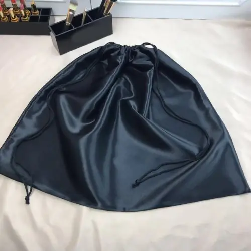 Negro 60x50cm