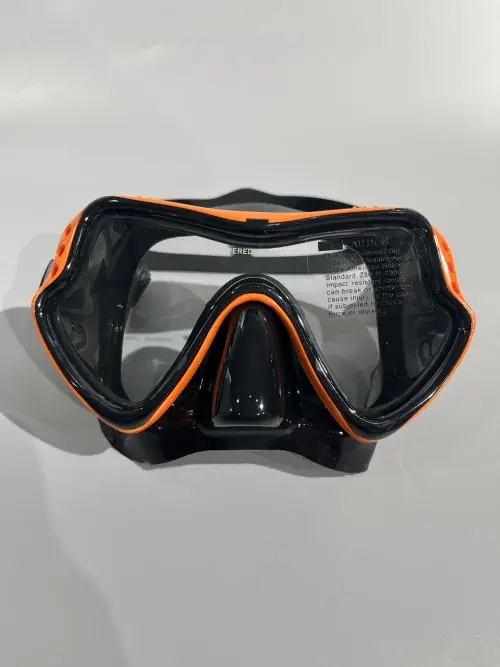 306Orange noir