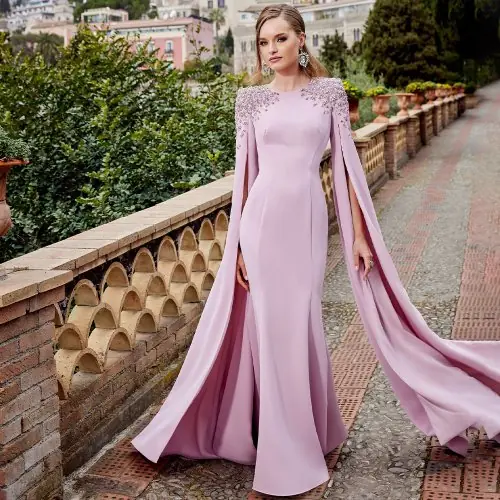 Image de Robe Sirène Élégante avec Cristaux - Tenue de Mariage 2024