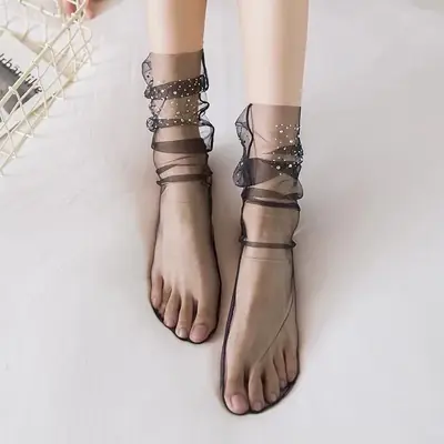 Image de Chaussettes Transparentes Élégantes avec Paillettes