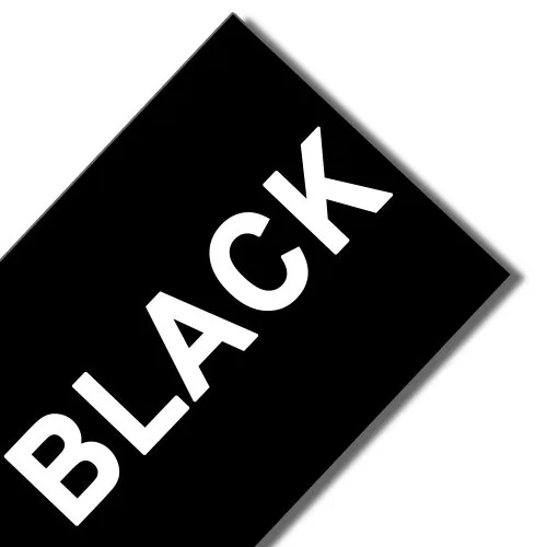 Blanco sobre negro