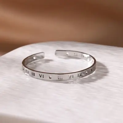 Image de bracelets réglables pour femmes bracelet en acier inoxydable étanche couleur or luxe couple bijoux manchette pulseras mujer