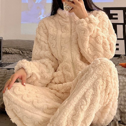 Immagine di Pigiama Flanella Donna Inverno – Caldo e Comfort