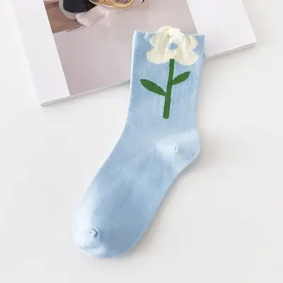Image de Chaussettes Rose Coeur - Douceur & Style Féminin